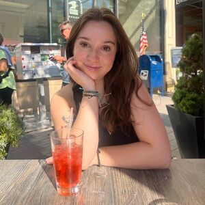 Meet your Posher, Amber